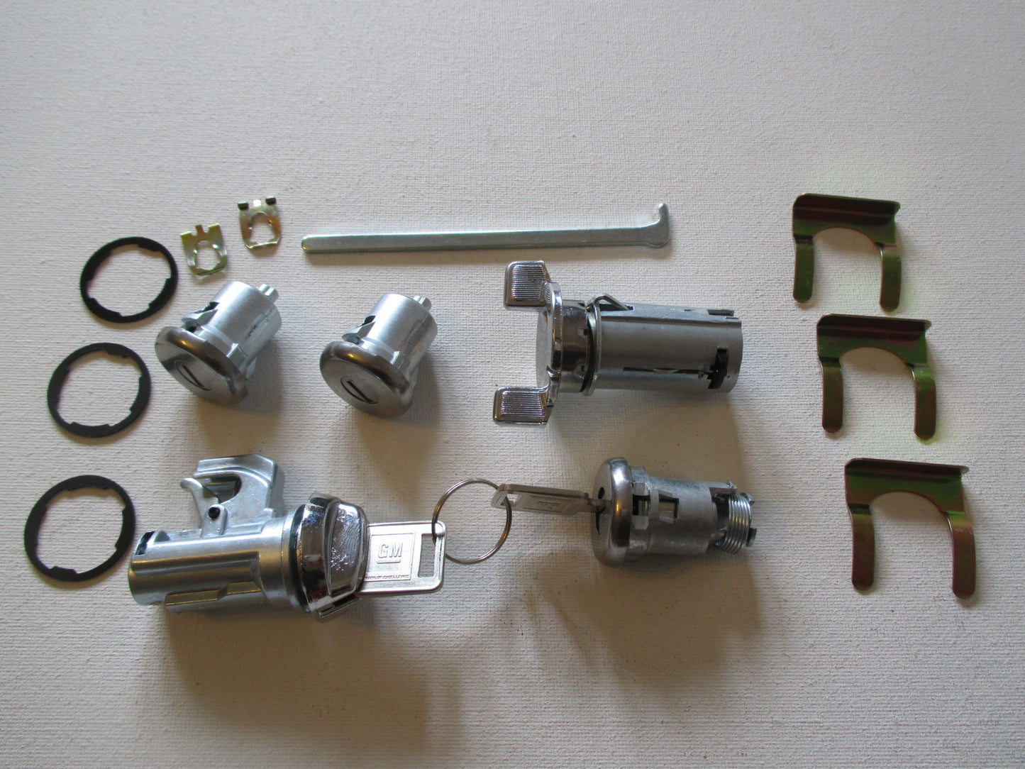 69 Camaro Lock Set