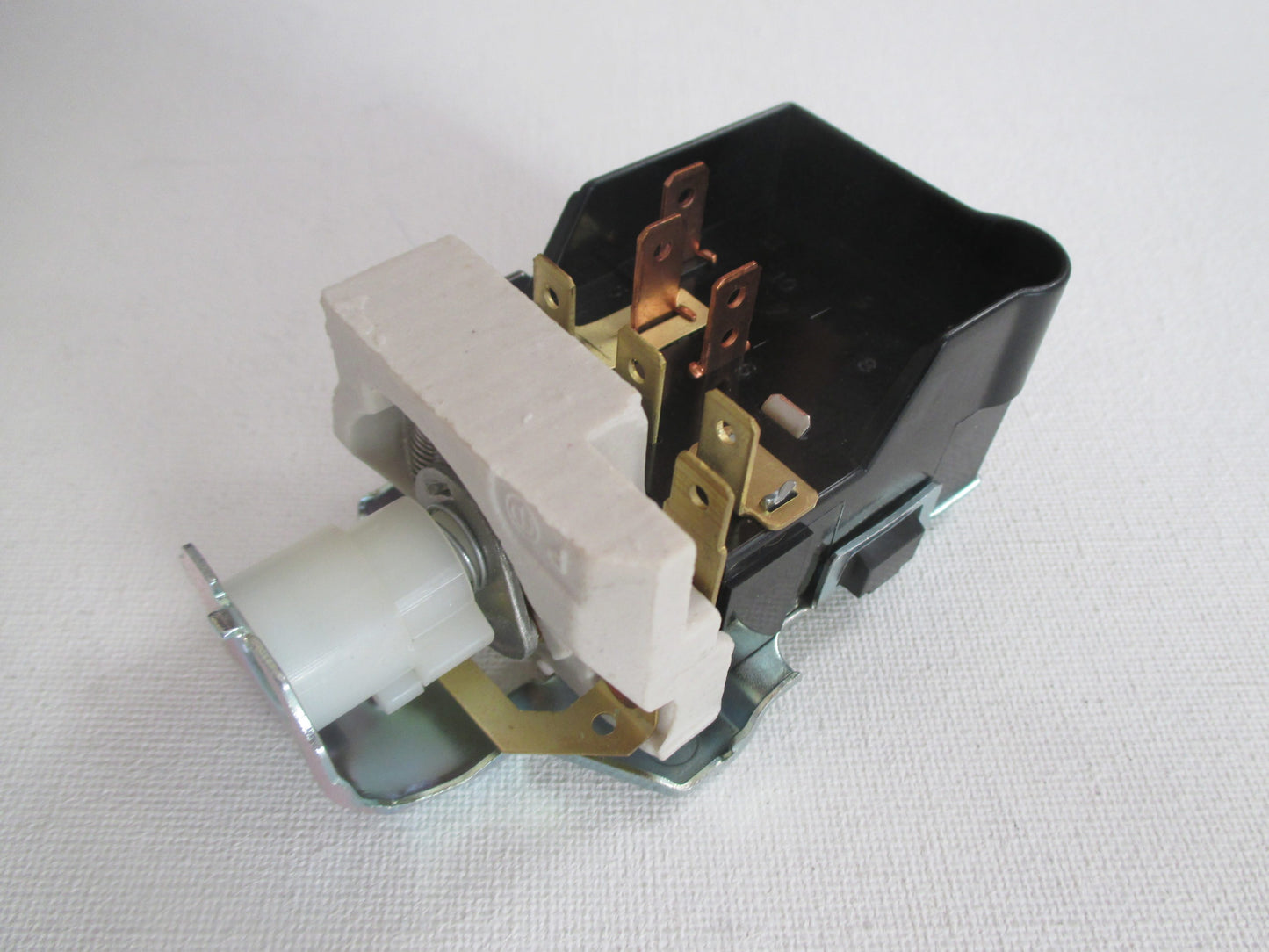 69-81 GM Headlight Switch
