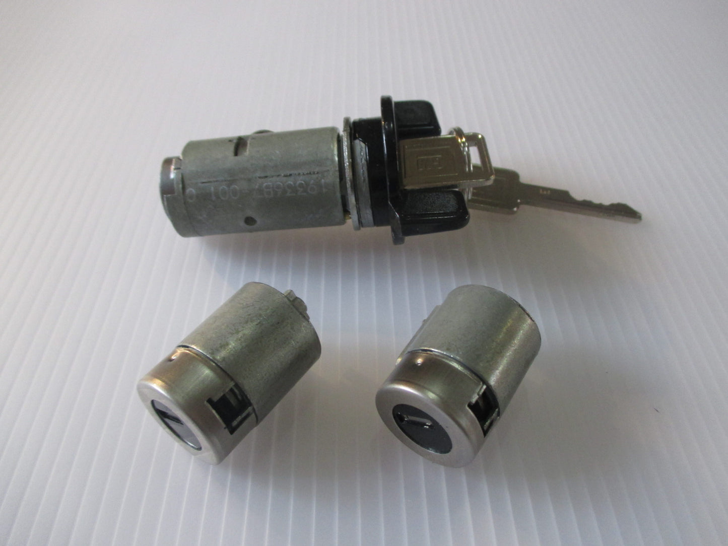 88-92 GM Ignition and door locks