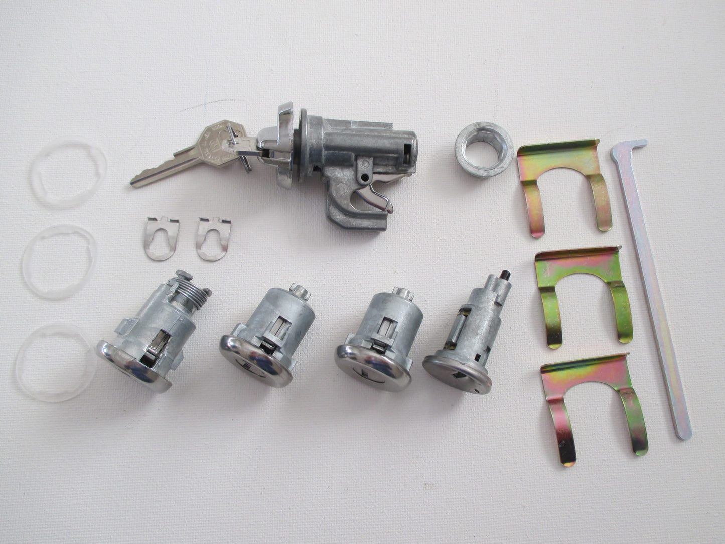 68 GM Ignition, door, glove box and boot locks