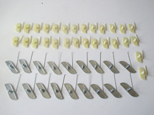 63 Chev Moulding Clip Set
