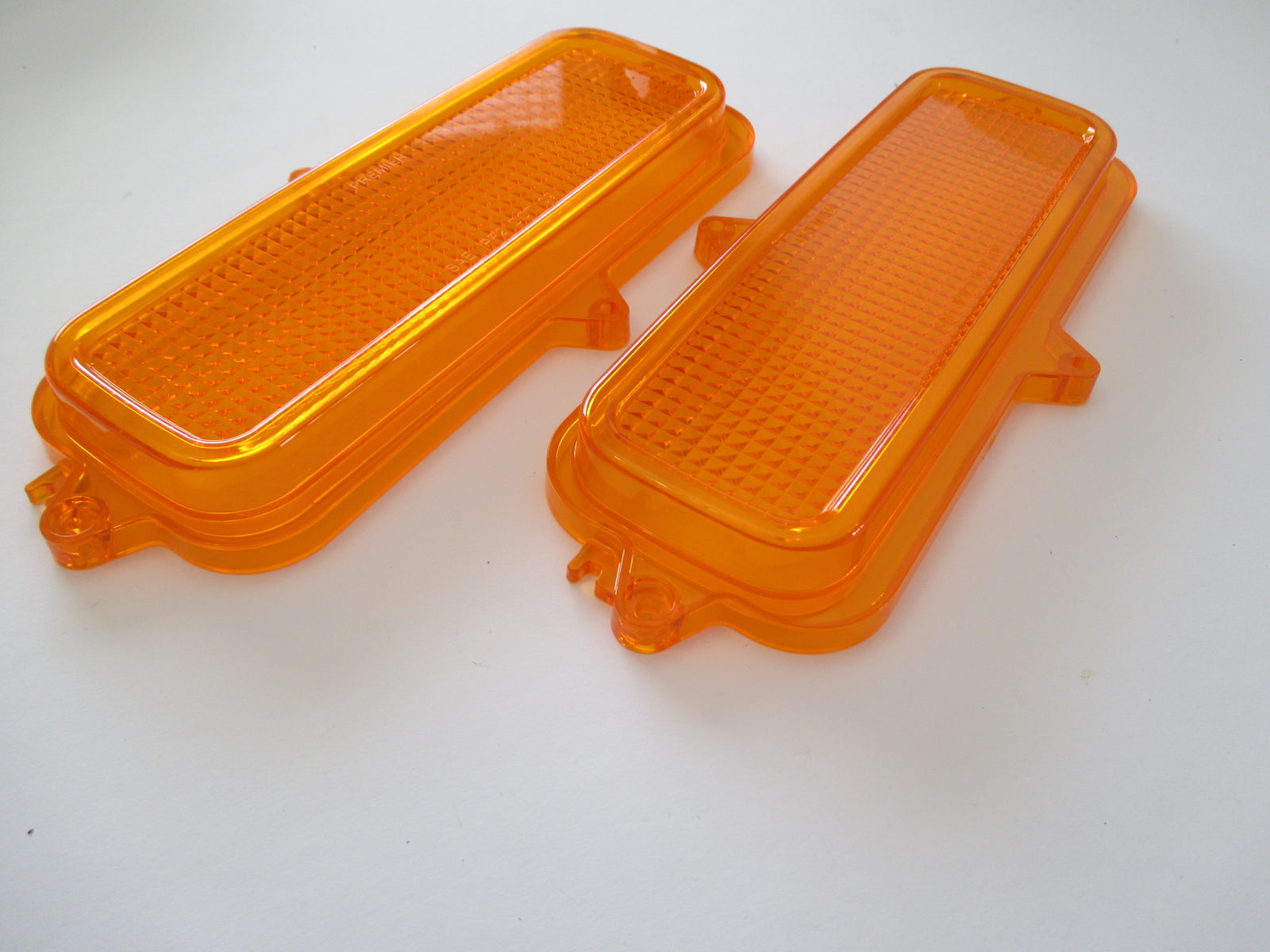 60 - 66 CHEV TRUCK AMBER PARK LIGHT LENSES NEW PICK UP 61 62 63 64 65 19661