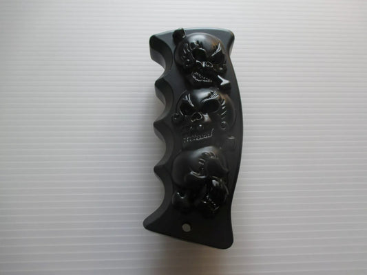 Black Skull Pistol Grip Gear Shift Knob