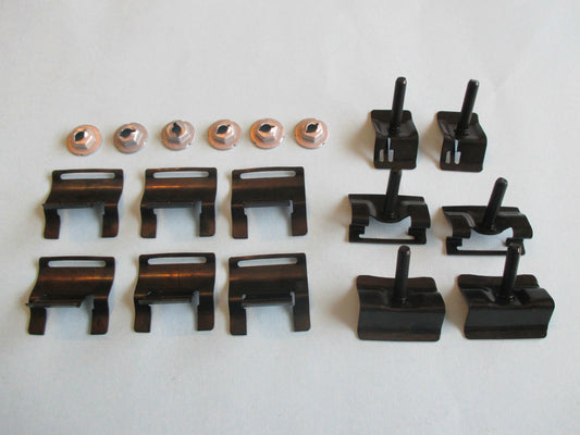 Chev Rear Window Clips