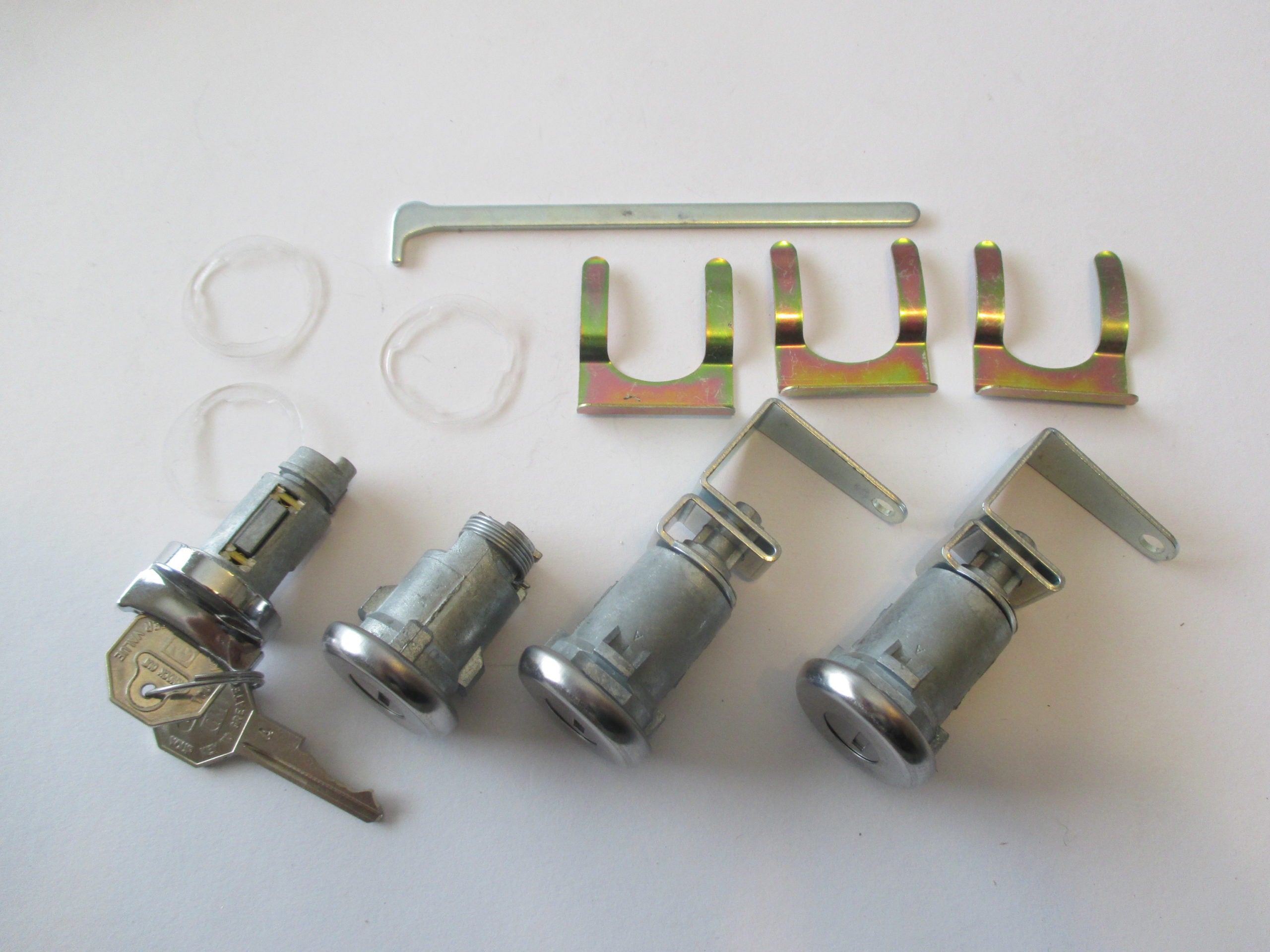 60 Chev Ignition, door and boot locks – thejalopyshop