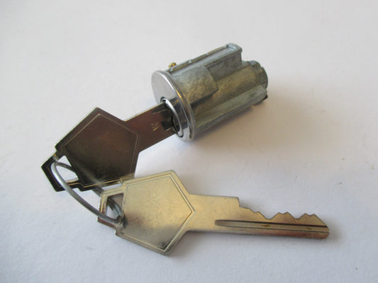 RV1-VG Valiant Ignition lock