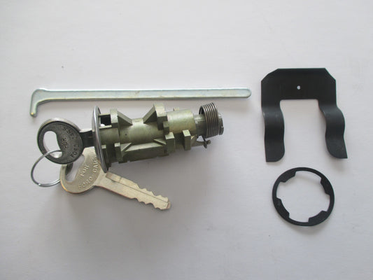 74-93 Ford boot lock